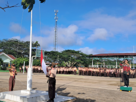 Upacara Bendera Peringatan Hari Pendidikan Nasional