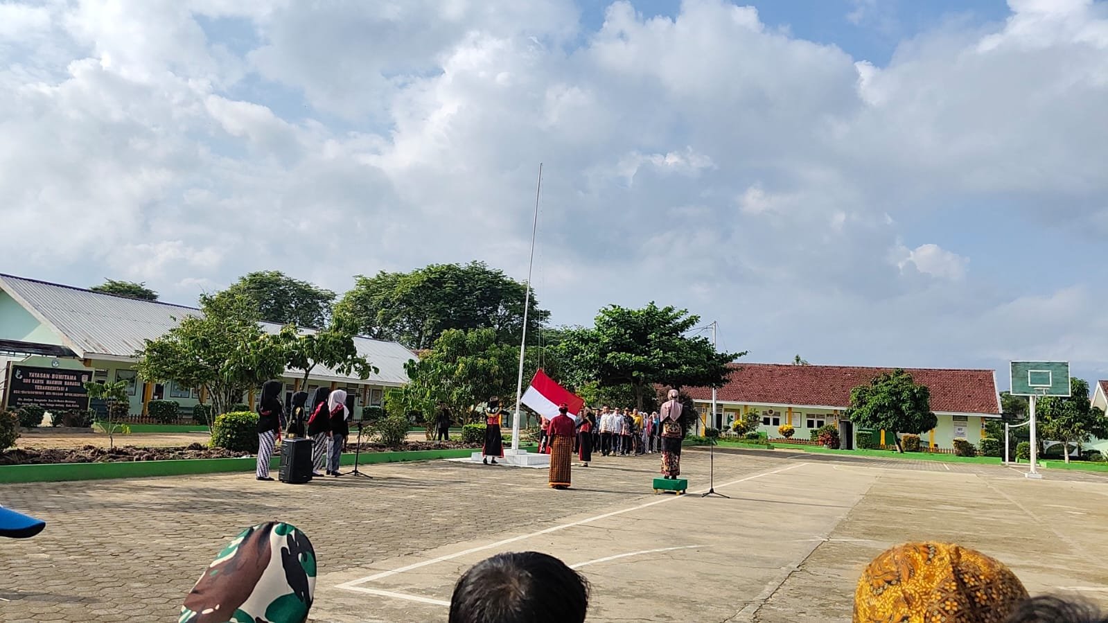 SMKS Gunajaya Memperingati Hari Kartini 21 April 2026